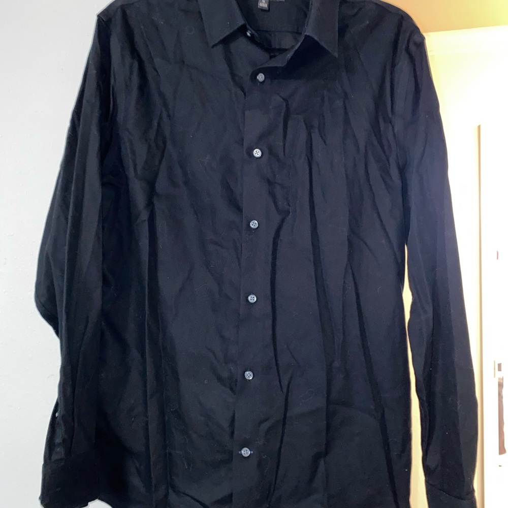 Men’s Black Long Sleeve Button Down, size M